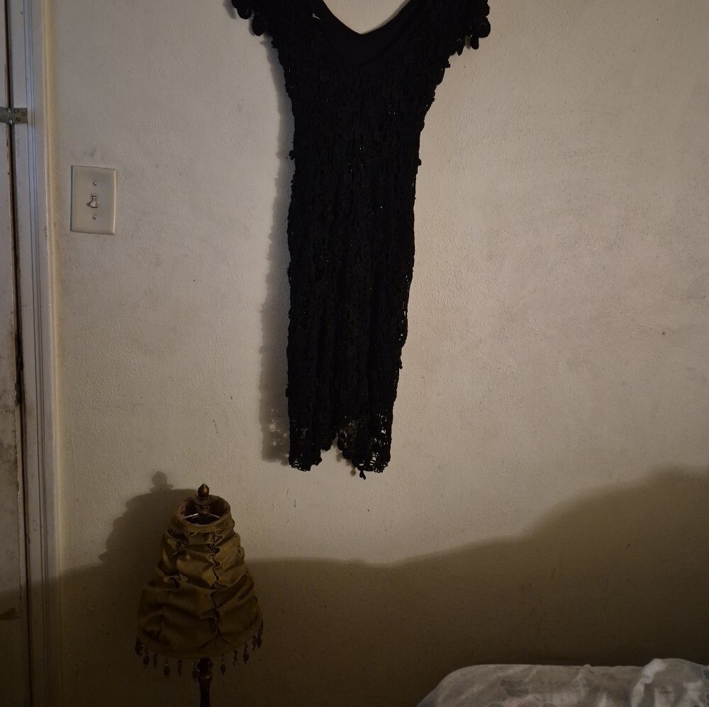Vintage Black Crochet Lace V-Neck Asymetrical Women’s Dress - Picture 8 of 16